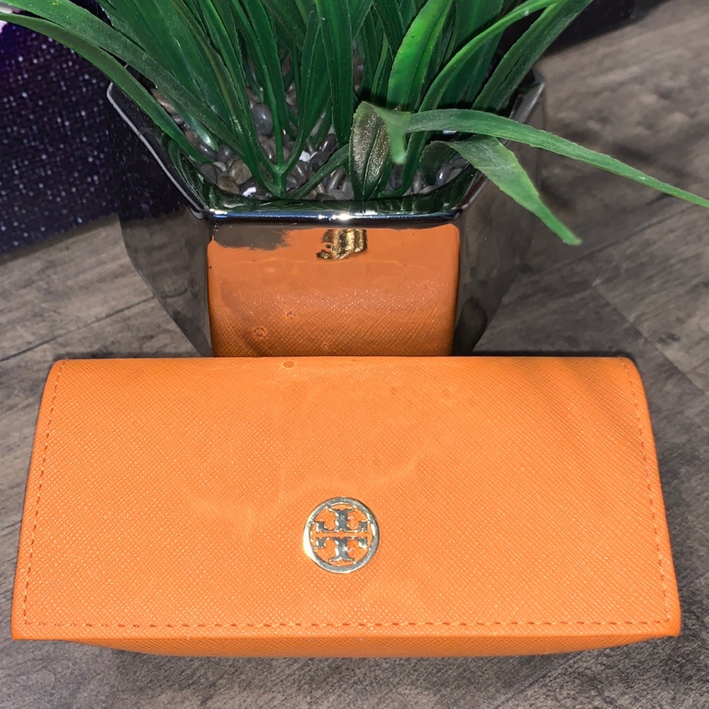 TORY BURCH ORANGE LARGE SUNGLASS CASE